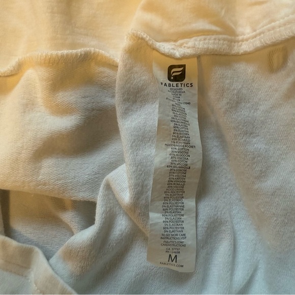NWOT Fabletics Womens White Oceanside Pullover Short Sleeve Hoodie - Picture 3 of 5